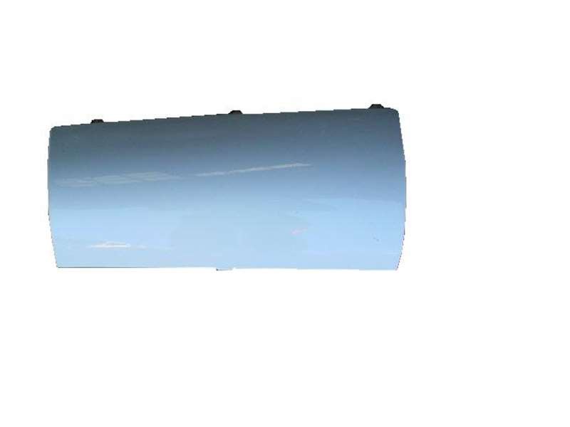 Isuzu GIGA 1997-on - Lower Step Skirt PN: IZ098L