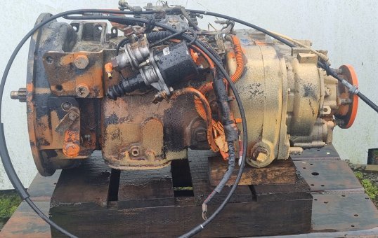 2002 Isuzu F-Series FVZ fvz1400- Trans/Gearbox PN: 3139