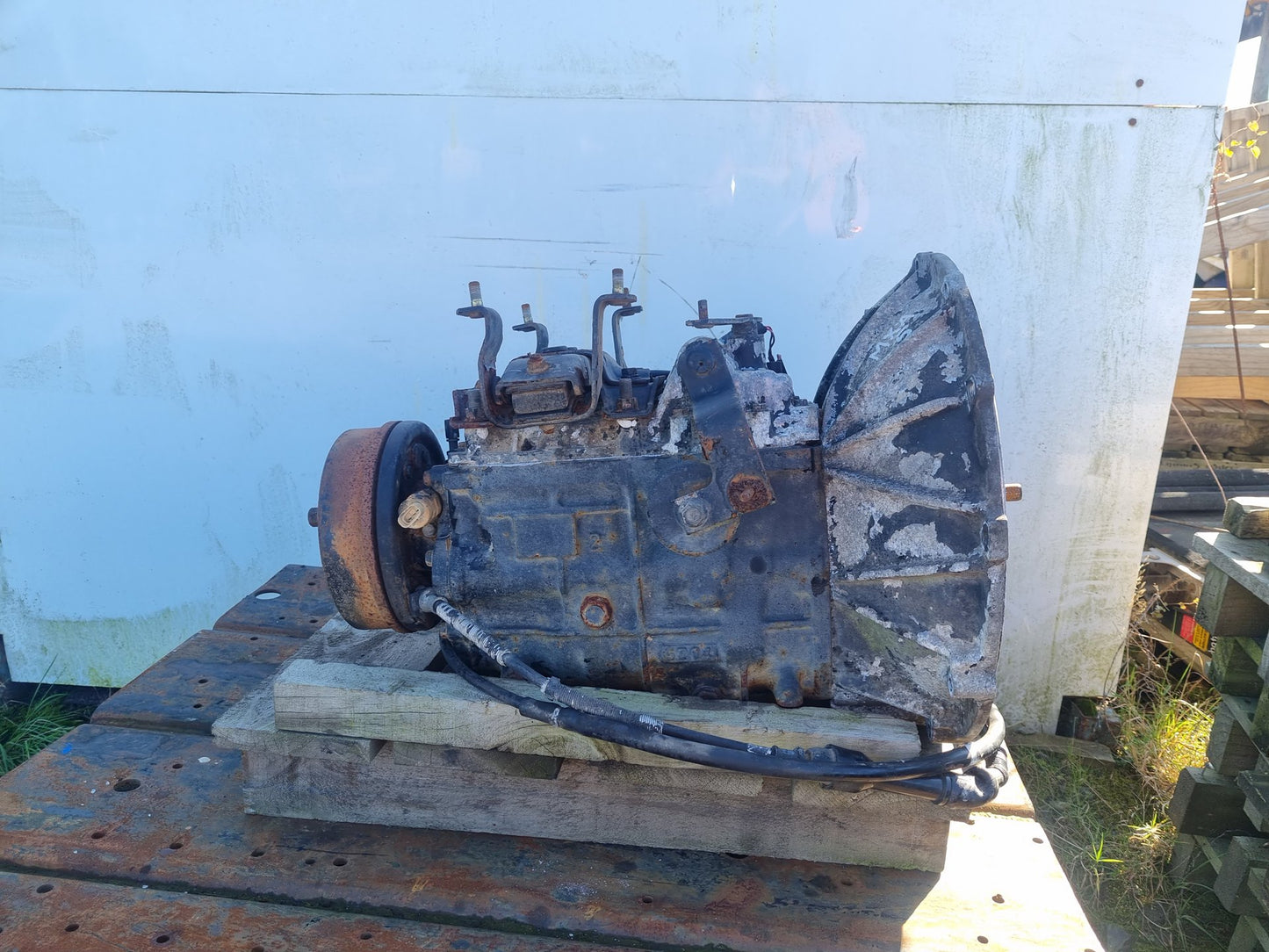 1996 Isuzu N-Series NKR NKR66E-7464636- Trans/Gearbox PN: 4314 mxa5
