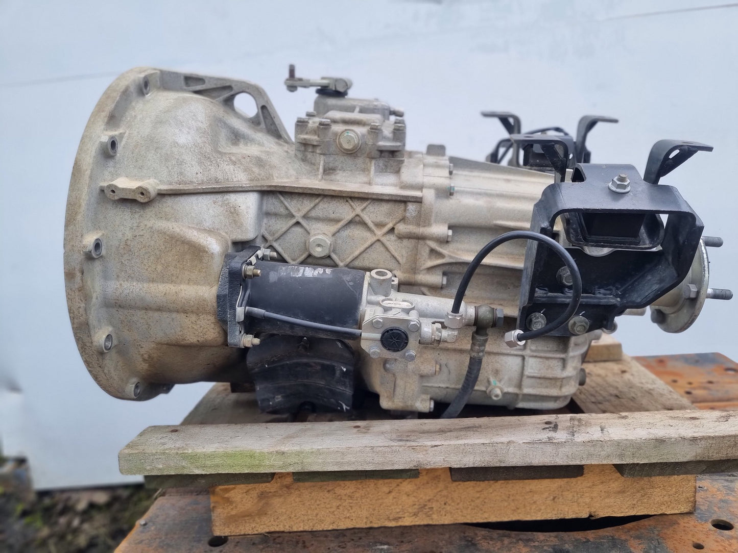 2023 Foton 14 FOTON 318ISF BJ1078- Trans/Gearbox PN: zf 6s 500 ecolite