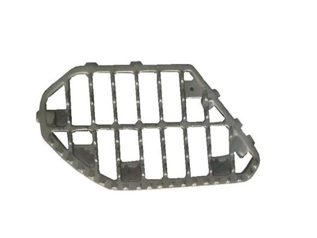 Isuzu F-Series 1986-1996- FVR Lower Step PN: IZ0420U