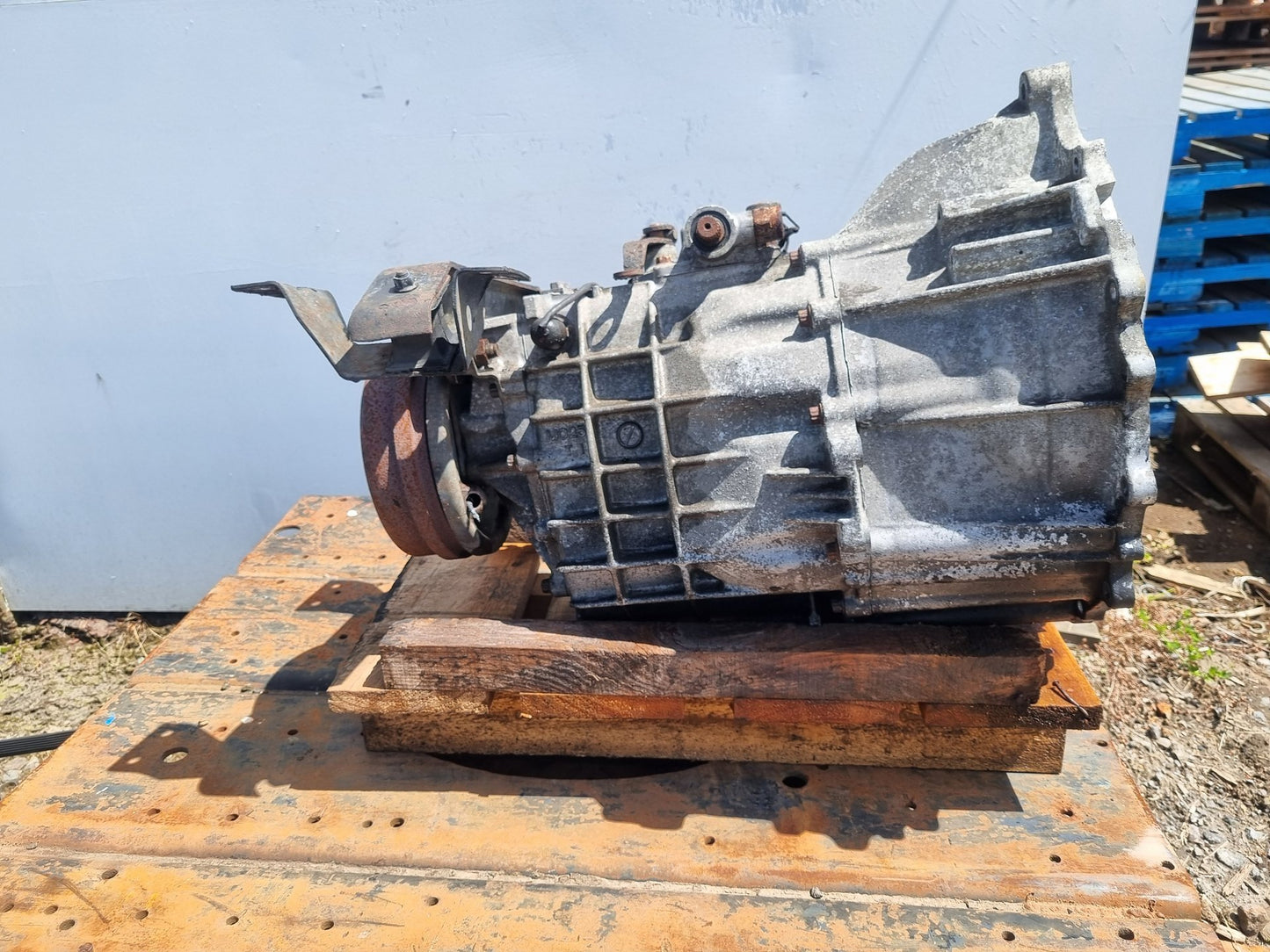 2004 Mitsubishi Canter FE5/FE6 1995-2005 FE635- Trans/Gearbox PN: mo25s5 alloy