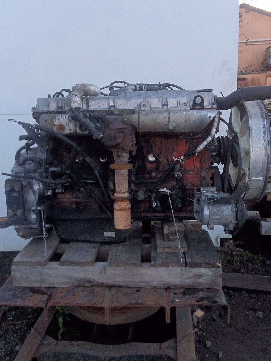 2005 Isuzu F-Series 2003-2007 000179 - Engine PN: 6HH1 24 Valve Compressor type