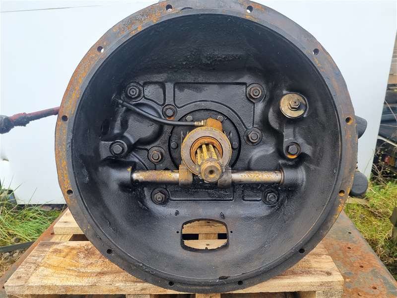 2004 Nissan Condor CG CG400- Trans/Gearbox PN: acq004342
