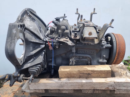 1996 Isuzu N-Series NPR NPR66L-7425078- Trans/Gearbox PN: mxa5