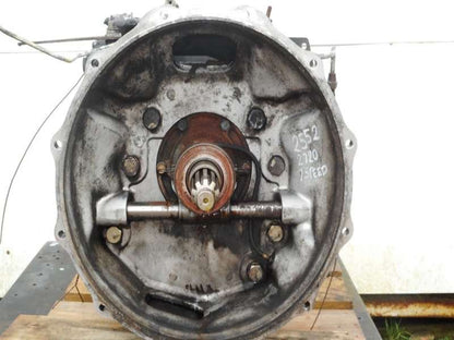 1997 Hino FW FW1 fw1fwc10423- Trans/Gearbox PN: 2552