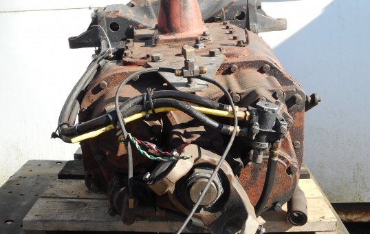 1996 Freightliner F Series FL112 fuyredb9sl685174- Trans/Gearbox PN: 2562