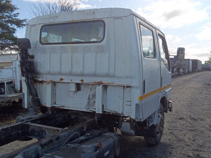 2005 Mitsubishi Canter FE6* fe122w