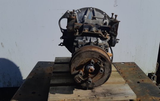 1996 Isuzu N-Series NPR npr71l-7401709- Trans/Gearbox PN: 2993