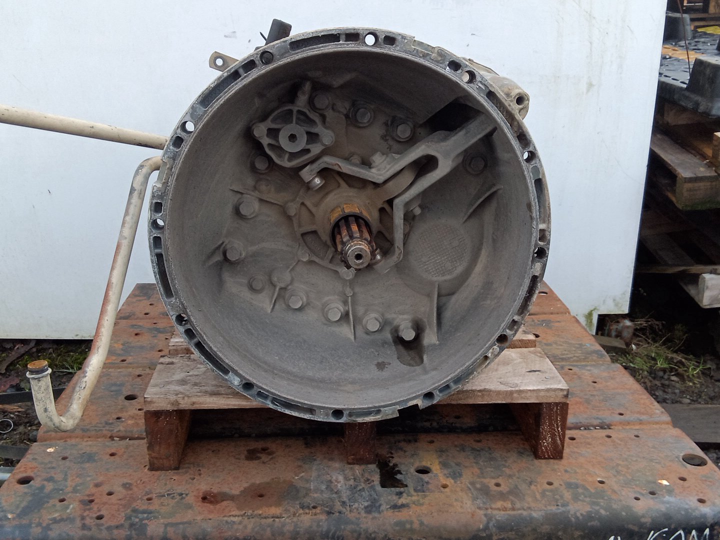 2000 fh12- Trans/Gearbox PN: vt2014, fm12 420 with d12c