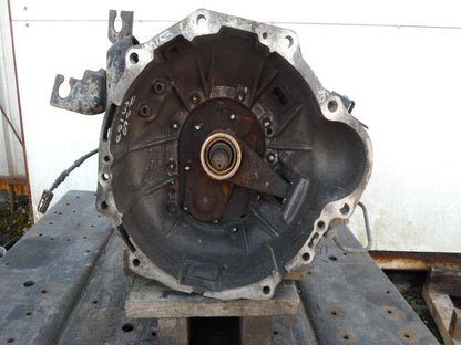 1999 Toyota Dyna BU306 bu306-0001840- Trans/Gearbox PN: 2569