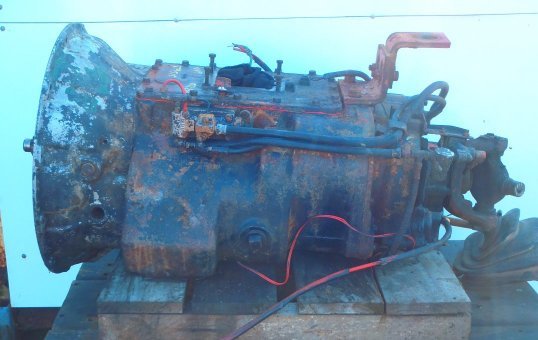 1981 International All Models All Series kg0633- Trans/Gearbox PN: 2419