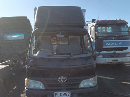 2009 Toyota Dyna XZU508
