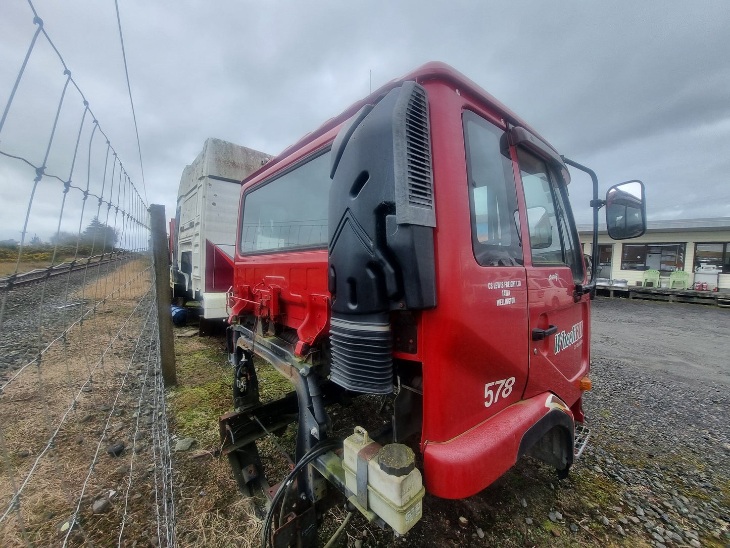 2007 Nissan UD LK Series LK36C lk36c-05087- Truck Cab PN: acq0002228 cab