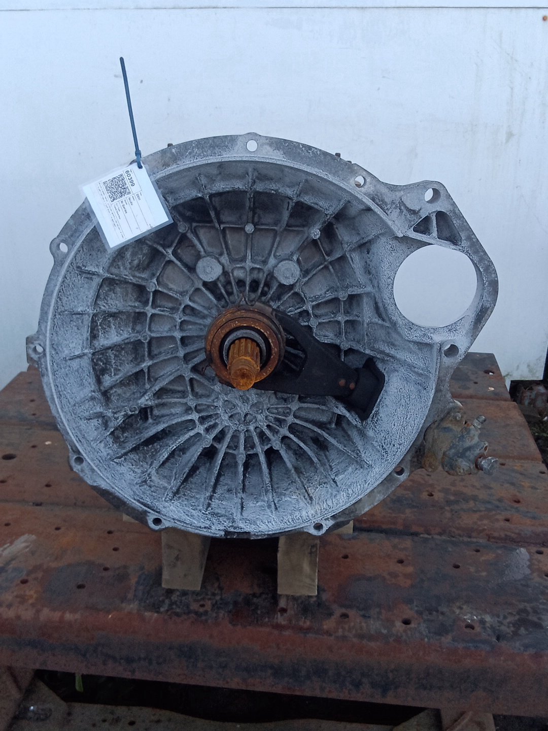2011 Isuzu N-Series- Trans/Gearbox PN: