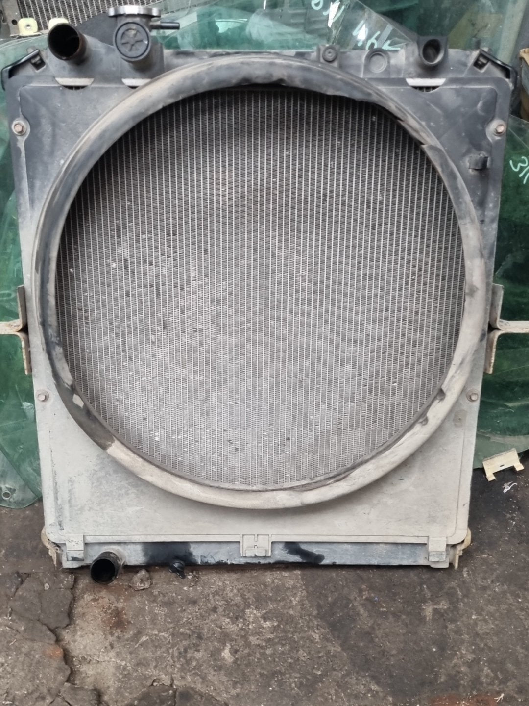 2011 Isuzu N-Series- Radiator PN: npr75 radiator