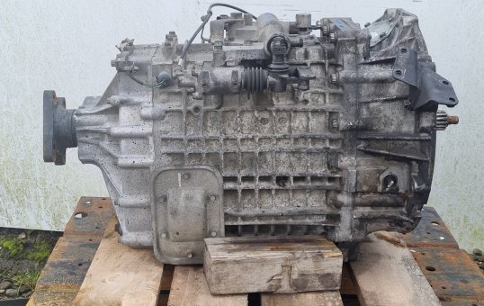 Mitsubishi Fuso FK FK281 okj00160- Trans/Gearbox PN: 3101 mo70s6